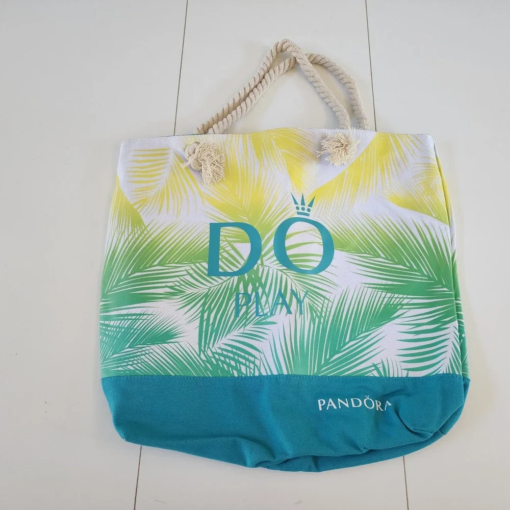 Pandora DO Play Tropical Palm Leaf Canvas Tote Bag Teal Green Yellow Rope Handle